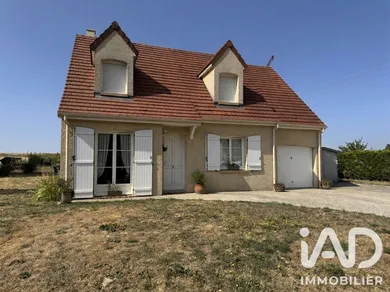 Maison à Senantes (28210)