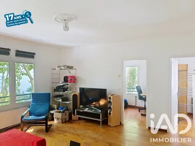 Appartement à L'Île-Saint-Denis (93450)