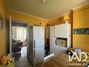 Building in Lons-le-Saunier (39000)