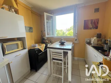 Immeuble à Lons-le-Saunier (39000)