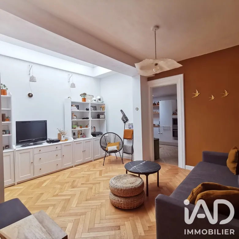 Maison 6 pièces 140 m² · à Tourcoing · 140 m² · 1 640 €