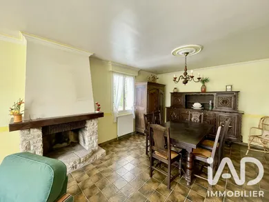 Maison traditionnelle à Bon Repos sur Blavet (22570)