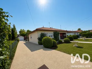 Maison traditionnelle à Étauliers (33820)
