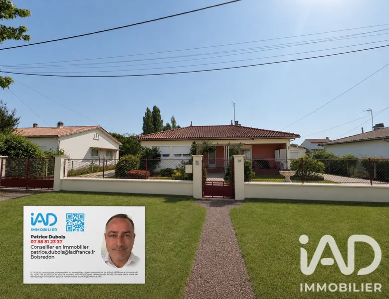 Maison 6 pièces 150 m² · à Étauliers · 149,5 m² · 215 000 €