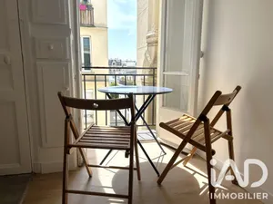 Studio à Paris (75015)