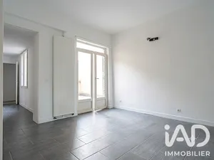 Townhouse in Lys-lez-Lannoy (59390)