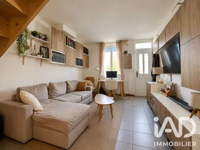 Maison à Lille (59260)