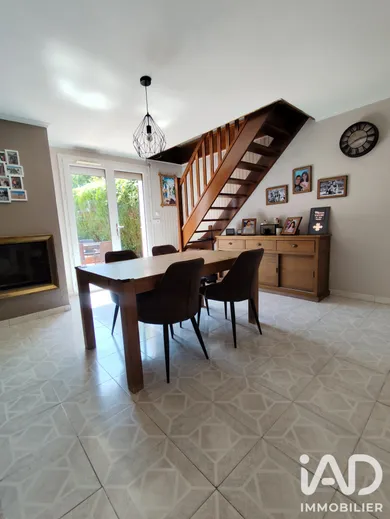Maison à Écouen (95440)