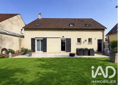 Maison à Savigny-le-Temple (77176)