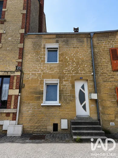 Maison de campagne à Nouvion-sur-Meuse (08160)
