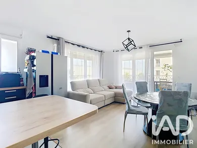 Apartment in Montévrain (77144)