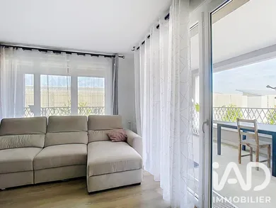 Apartment in Montévrain (77144)