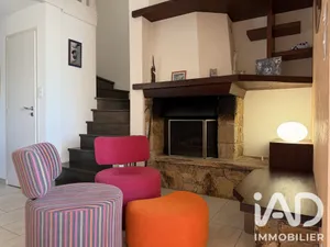 Duplex à Salles-Curan (12410)