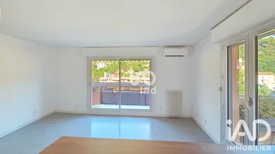 Apartment in Menton (06500)