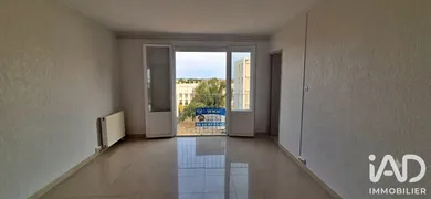Apartment in La Rochelle (17000)