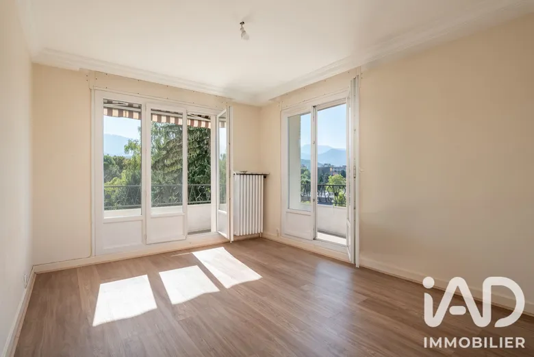 Appartement 4 pièces 69 m² · à Grenoble · 69 m² · 179 000 €