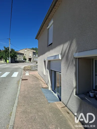 Maison de village à Saint-Jean-de-Muzols (07300)
