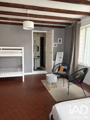 Maison de ville à Val-Couesnon (35560)