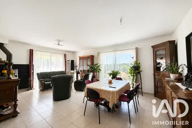 House in Sainte-Marie (35600)