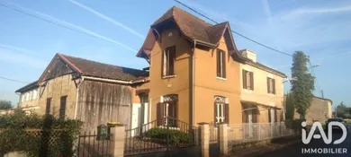 Village house in Saint-Philippe-du-Seignal (33220)