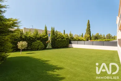 Apartment in Bandol (83150)