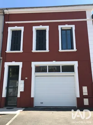 Building in Feurs (42110)
