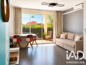 Apartment in La Valette-du-Var (83160)