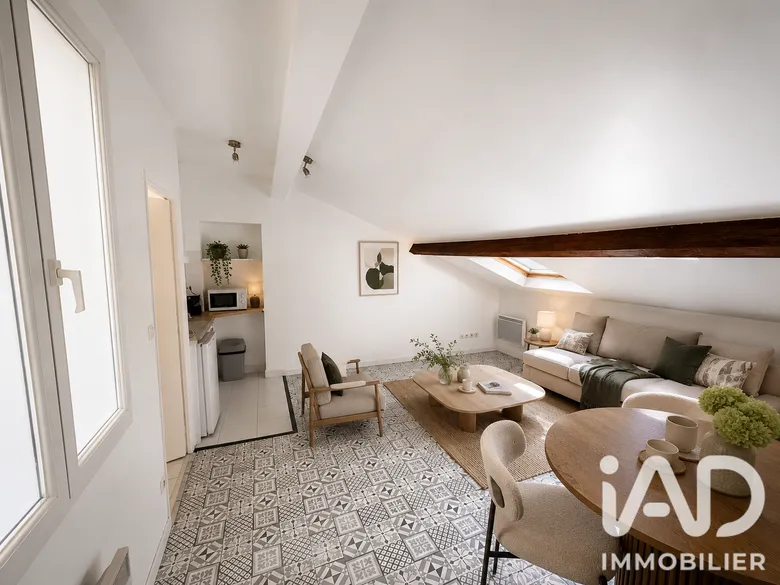 Appartement 1 pièce 30 m² · à Paris · 29,6 m² · 299 000 €