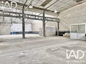 Commercial walls in Pommeuse (77515)