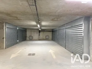 Garage à Paris (75019)