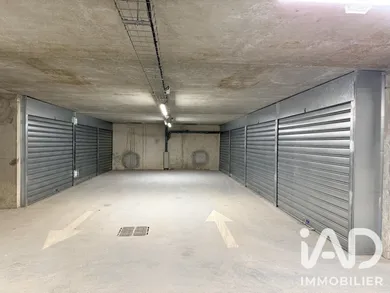 Garage à Paris (75019)