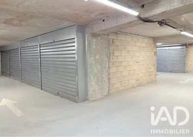 Garage à Paris (75019)