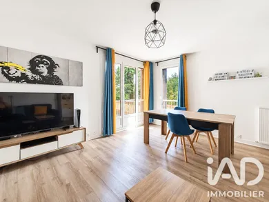 Apartment in Créteil (94000)