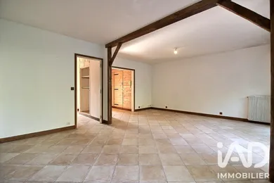 Apartment in Évry (91000)