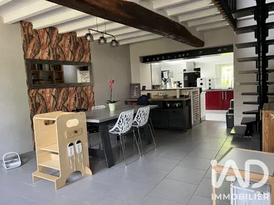Maison de village à Châtres (10510)