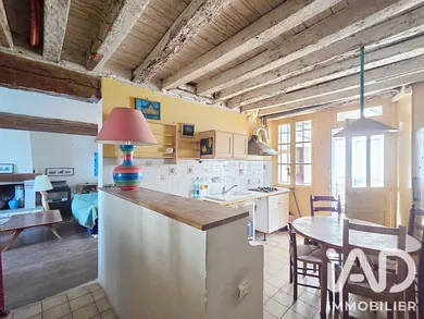 Apartment in Magny-les-Hameaux (78114)
