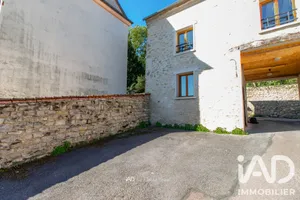 Triplex à Oinville-sur-Montcient (78250)