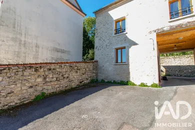 Triplex à Oinville-sur-Montcient (78250)