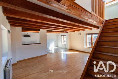 Triplex à Oinville-sur-Montcient (78250)