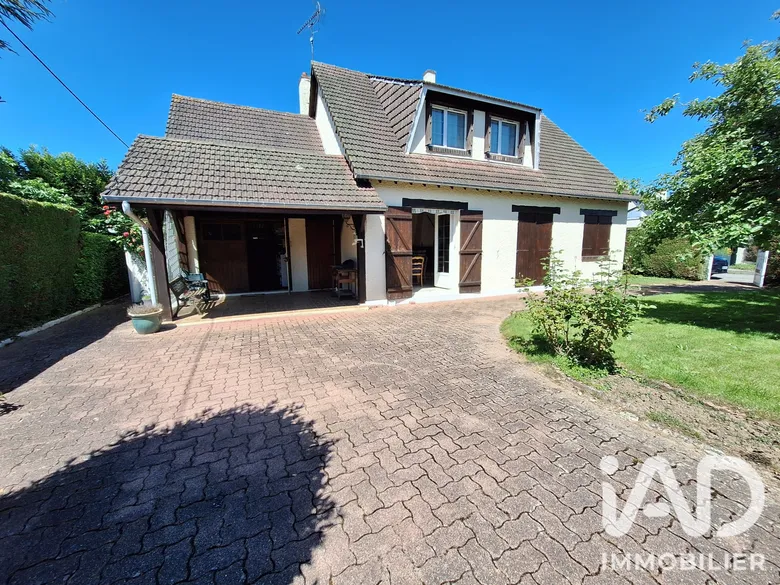 Maison 6 pièces 135 m² · à La Couture-Boussey · 135 m² · 228 000 €