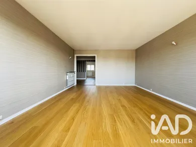 Apartment in Arras (62000)
