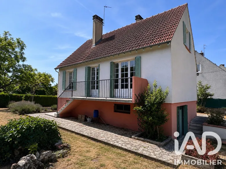 Maison 5 pièces 99 m² · à Saint-Clément · 99 m² · 175 000 €
