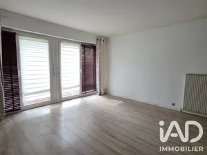 Apartment in Livry-Gargan (93190)