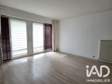 Appartement à Livry-Gargan (93190)
