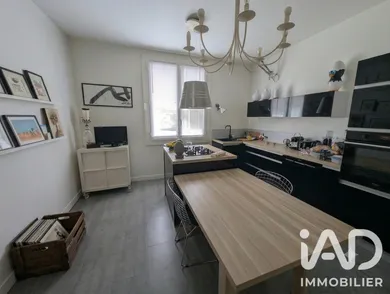 Maison à Bordeaux (33000)