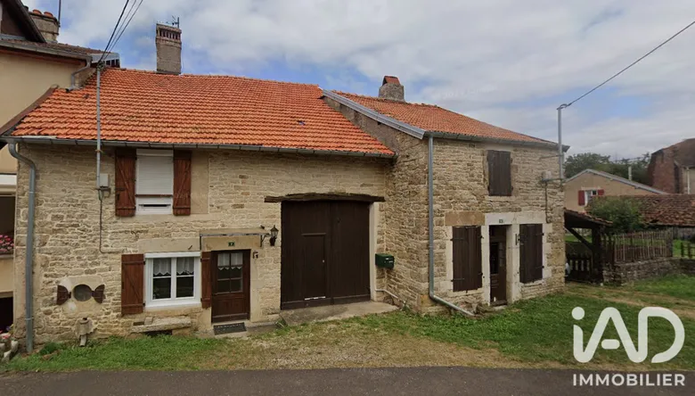 Maison 3 pièces 70 m² · à Savigny · 69,5 m² · 40 000 €