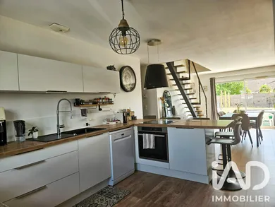 Maison à Marolles-sur-Seine (77130)