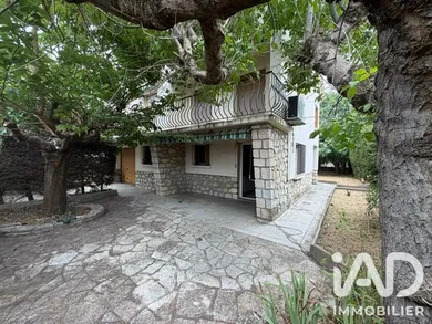 Maison de ville à Nîmes (30000)