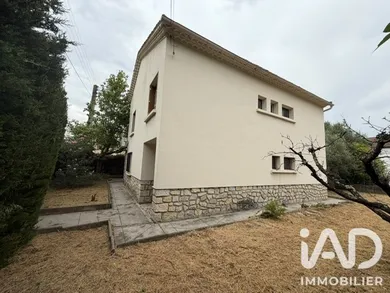 Maison de ville à Nîmes (30000)