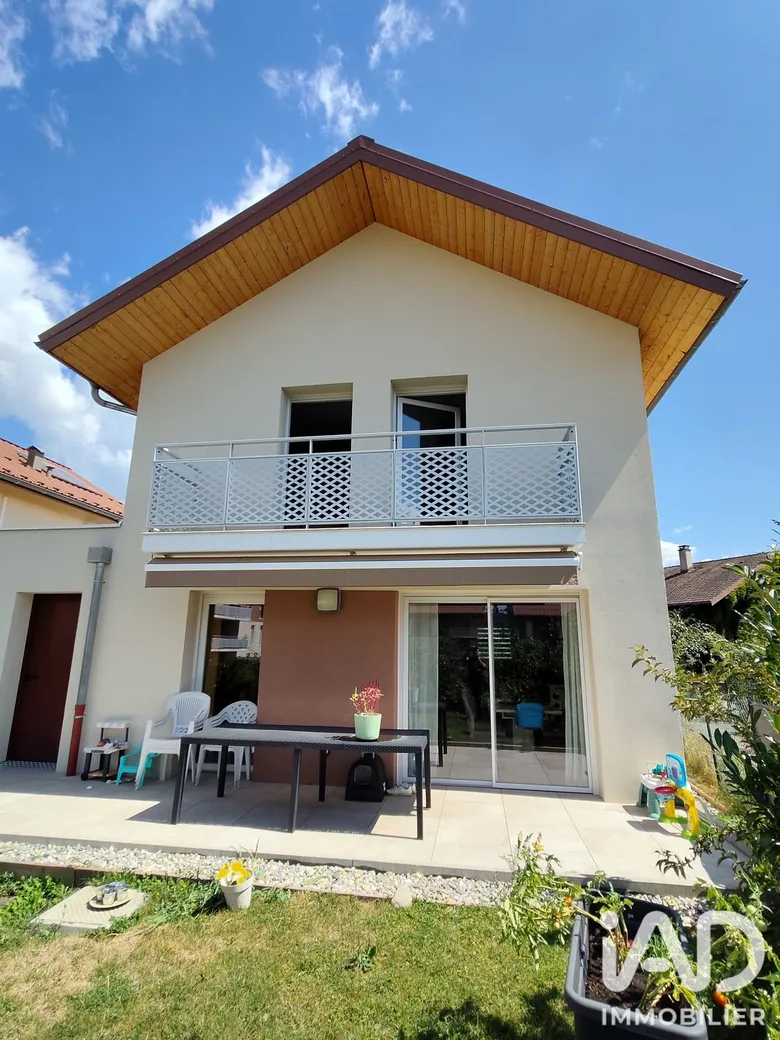 Maison 4 pièces 90 m² · à Gilly-sur-Isère · 90 m² · 355 000 €